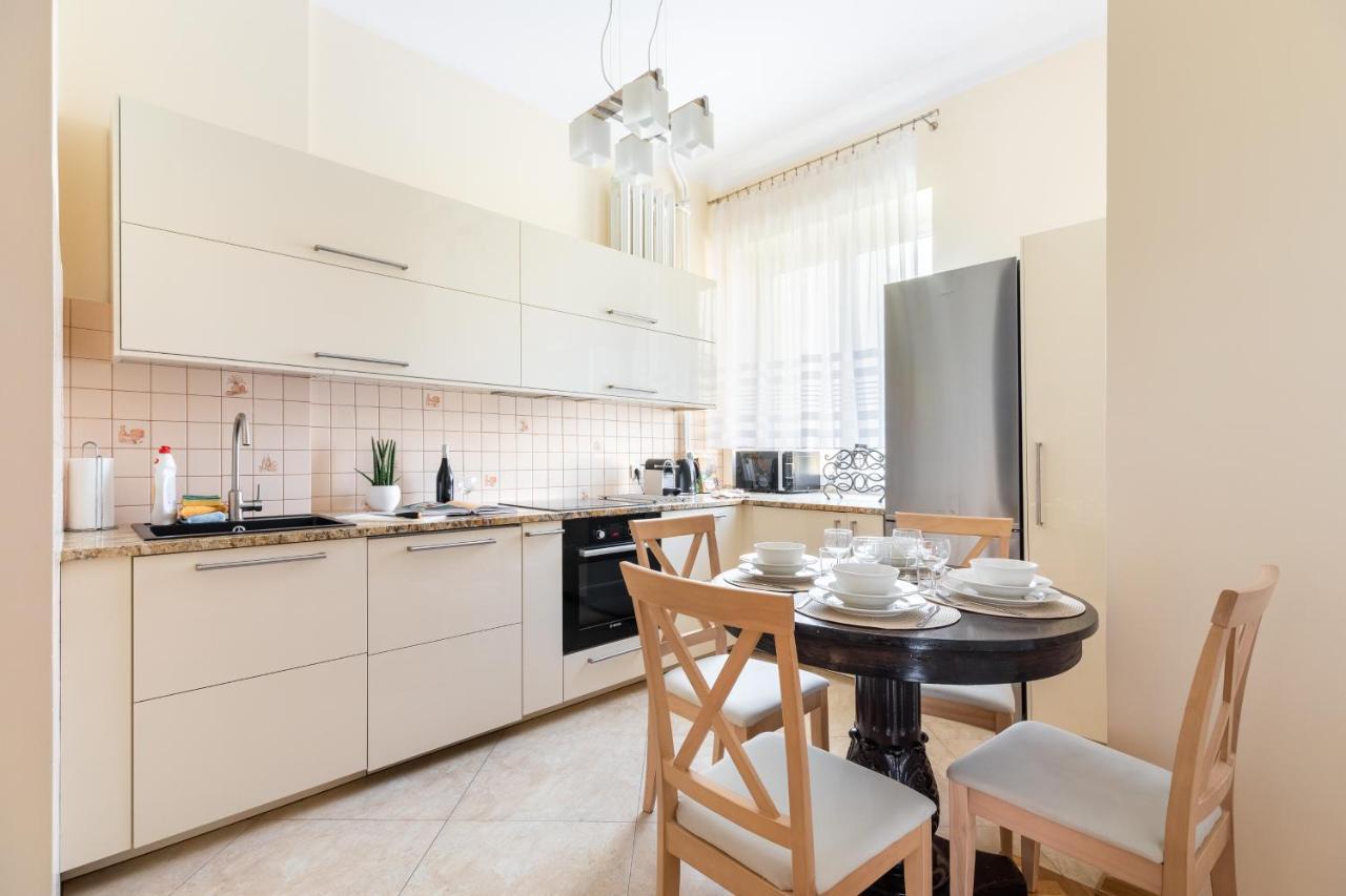 P&O Serviced Apartments Plac Konstytucji Варшава Экстерьер фото